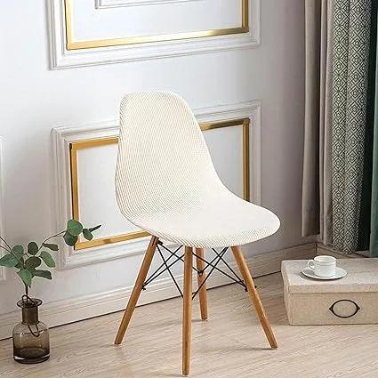 Capa para Cadeira Eiffel Lisa: Renove com Elegância e Proteção. Ajuste perfeito, material premium. Ideal para diferentes ambientes.
