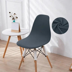 Capa para Cadeira Eiffel Lisa: Renove com Elegância e Proteção. Ajuste perfeito, material premium. Ideal para diferentes ambientes.