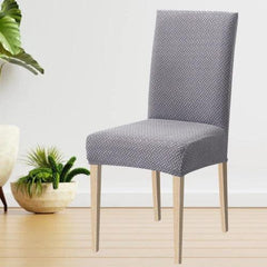 Capas de Cadeiras Polideia: Design sofisticado, material premium. Proteção e elegância para sua sala de jantar. Descubra o luxo acessível