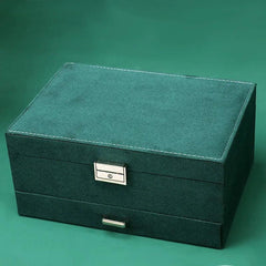 Maleta Porta-Joias em veludo - Organize suas joias com estilo e segurança. Design 3 camadas com trava integrada