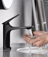 Comprar torneira monocomando para banheiro em metal escovado com arejador silencioso e design moderno para lavatório