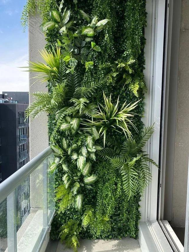 Jardim vertical artificial: Dicas de como montar e opções para inspirar