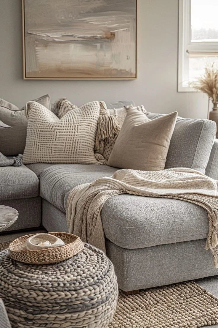 Manta para sofá: 8 ideias de como usar e decorar o espaço