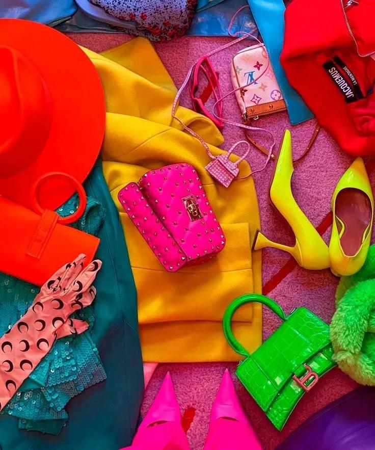 Neon: nas roupas, na maquiagem, por todos os lados
