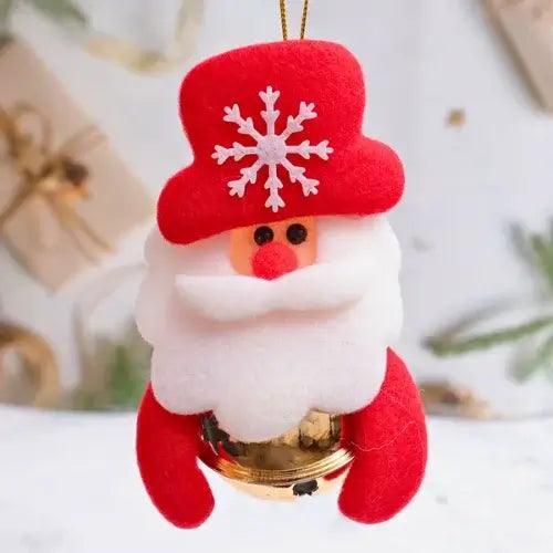 Enfeite de Natal em tecido com bonecos decorativos para árvore, incluindo Papai Noel e boneco de neve, ideal para criar uma atmosfera festiva.
