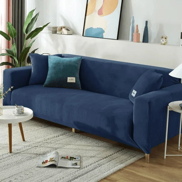 Capa de Sofá Veludo Elástica - Transforme seu sofá com elegância e conforto. Tecido aveludado de alta qualidade. Adaptação perfeita para diferentes tamanhos.