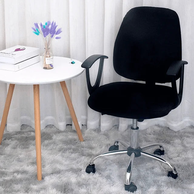 Capa elástica para cadeira de escritório Premium, resistente e lavável. Adapte com estilo e proteção ao seu espaço de trabalho.