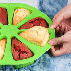 Descubra a praticidade da Forma de Bolo em Fatias Silicone - seguro, reutilizável e perfeito para suas receitas favoritas.