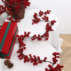 Guirlanda de galhos e frutas artificiais decorativas de 1,4 metros, ideal para decoração de Natal em portas e ambientes internos.