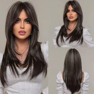 Peruca Feminina Longa com Franja Camadas Naturais Lace Front – efeito natural, fios sedosos e ajuste confortável.