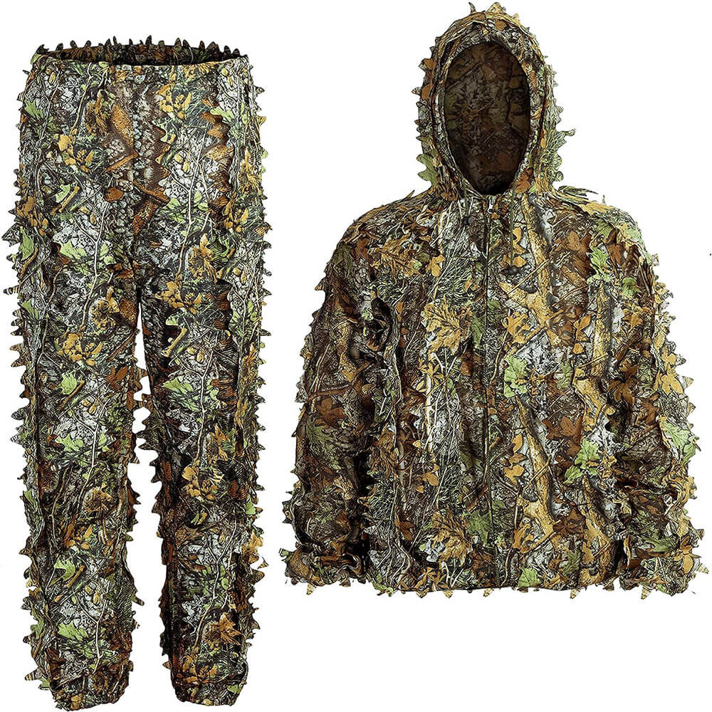 Roupa camuflada para caça 3D leve e respirável, ideal para atividades ao ar livre.