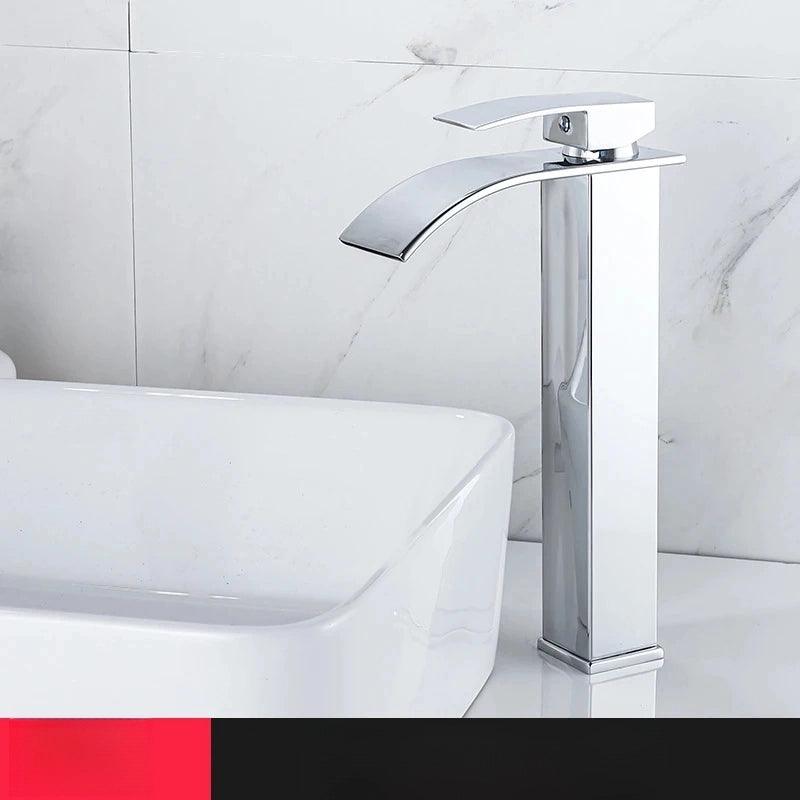 Torneria Lavabo Bancada Misturador: Durabilidade e elegância em seu banheiro. Compre agora e transforme sua rotina diária!