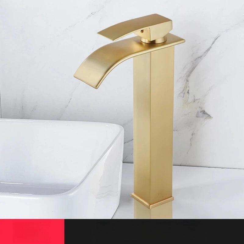 Torneria Lavabo Bancada Misturador: Durabilidade e elegância em seu banheiro. Compre agora e transforme sua rotina diária!