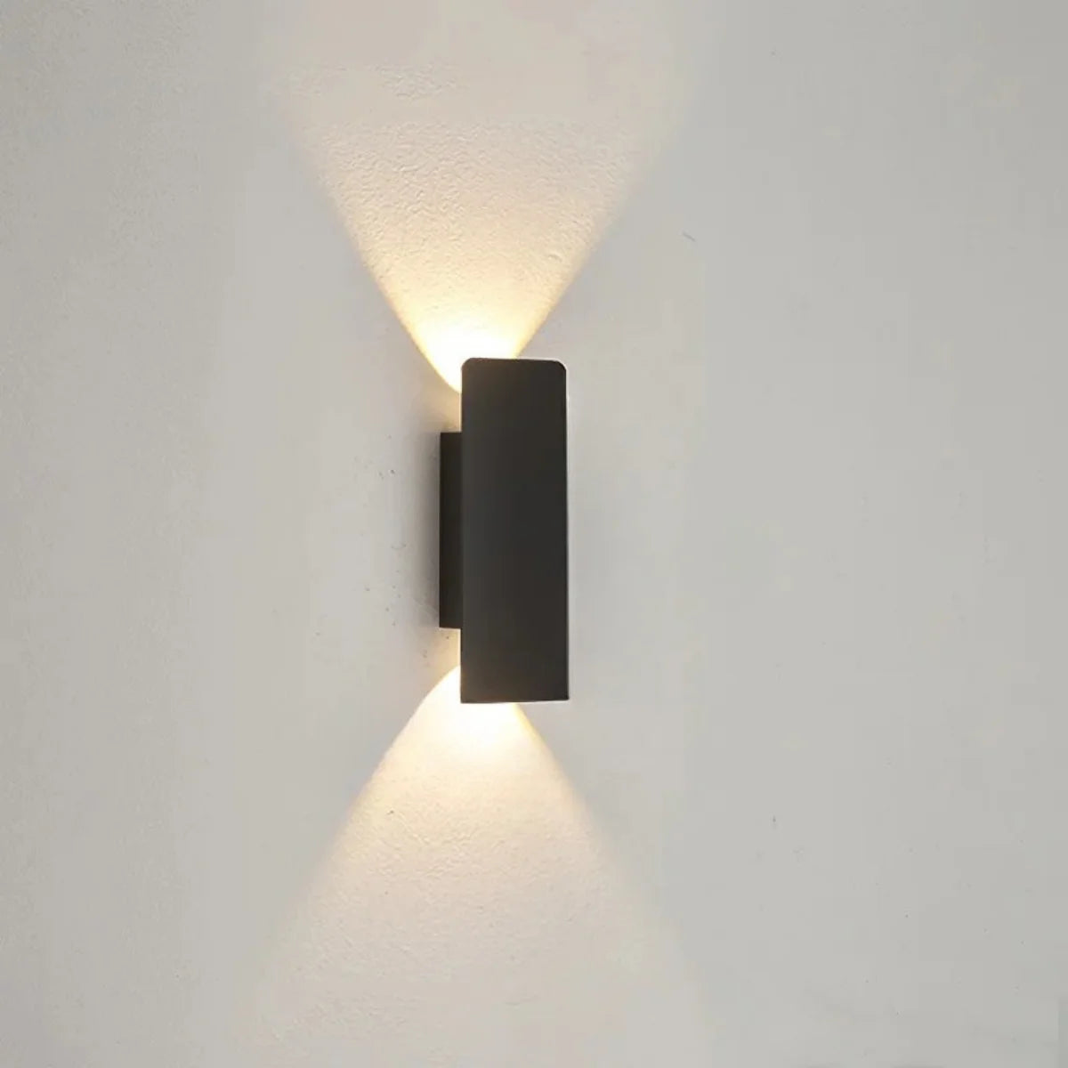 Comprar arandela de parede externa alumínio LED preta minimalista luz indireta para fachada e área gourmet barato em promoção