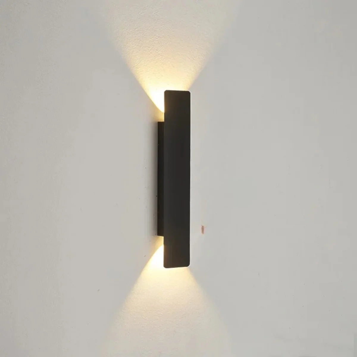 Comprar arandela de parede externa alumínio LED preta minimalista luz indireta para fachada e área gourmet barato em promoção