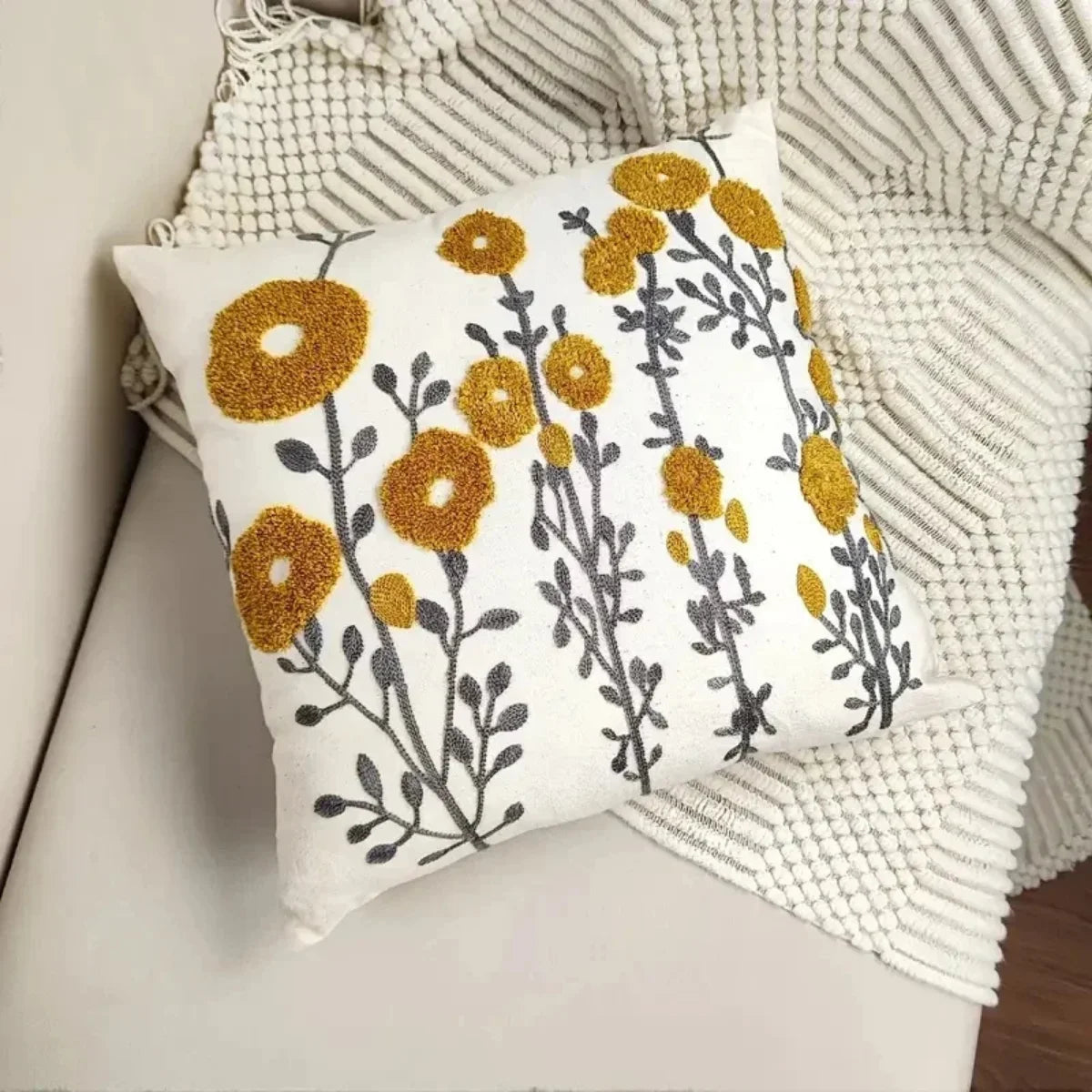 Comprar capa de almofada bordada 45x45 floral moderna em canvas para sofá decorativa barato ou em promoção