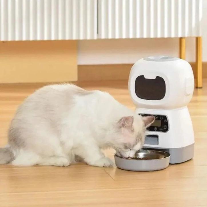 Comedor Automático para Gatos e Cachorros: Nutrição precisa e conveniência para seu pet. Programação flexível, alimentos sempre frescos.