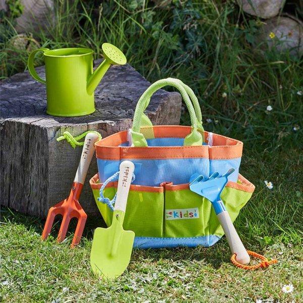  Kit Jardinagem Infantil Polideia: Ferramentas seguras para explorar a natureza e aprender sobre plantas desde tenra idade.