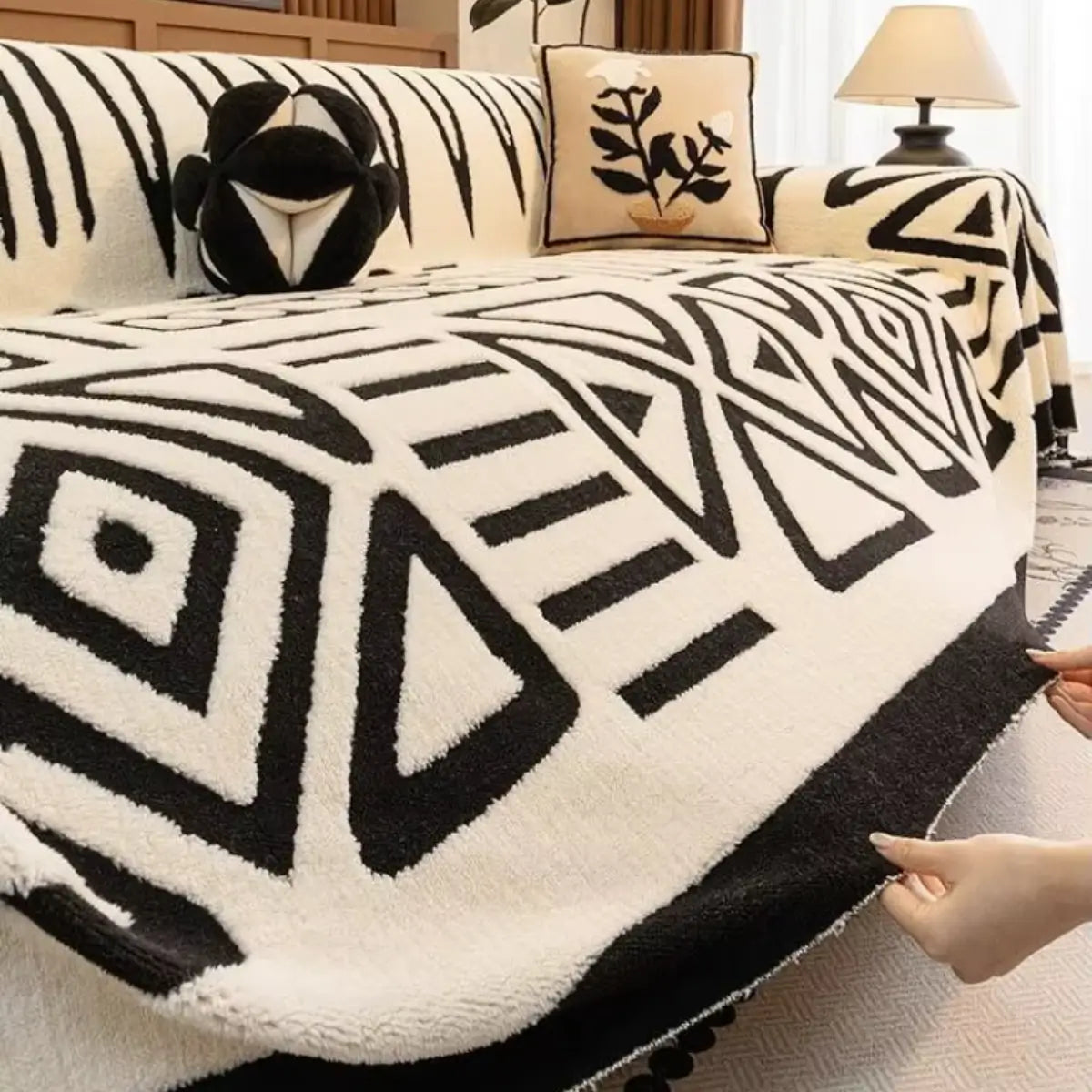 Comprar manta sofá geométrica pelúcia preto bege decorativa moderna proteção estilo premium barato promoção frete grátis
