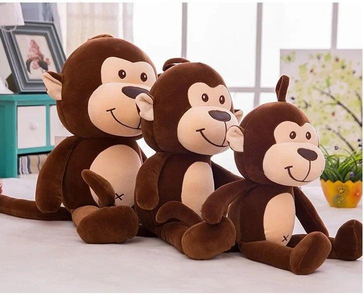 Urso de Pelúcia Fofo Macaquinho, toque macio e lavável. Ideal como travesseiro corporal e decoração. Perfeito para todas as idades